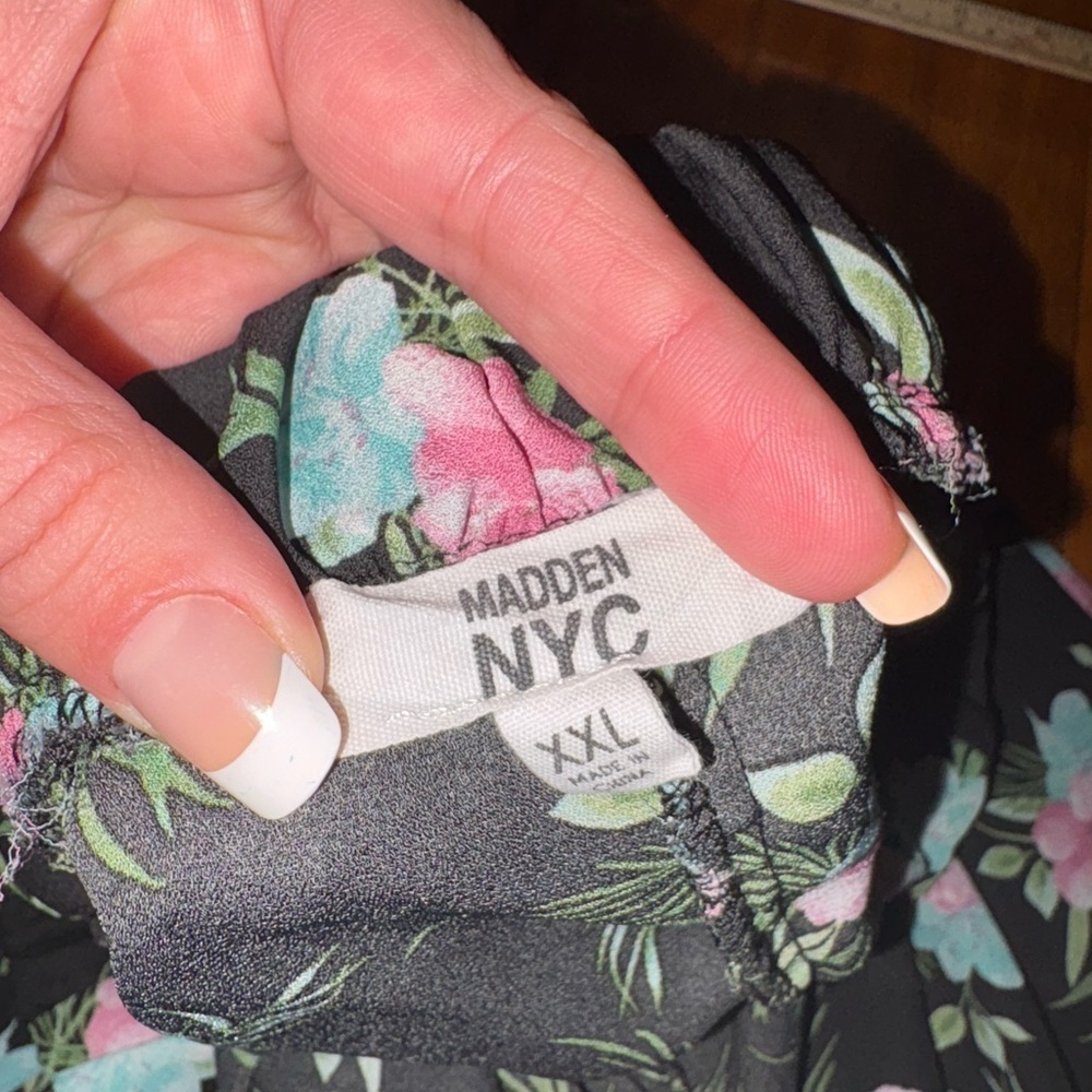 🌺 Madden NYC Floral Shorts – XXL 🌺 - Picture 4 of 6